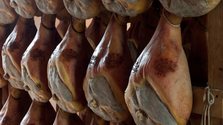 Holiday Gift Guides: For People Who Like To Eat Meat And Cheese